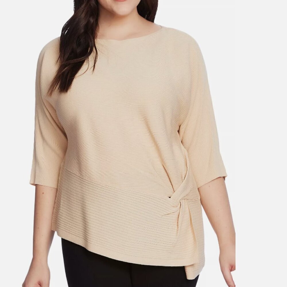 Vince Camuto Cream/Off White Textured Blouse/Tunic. 
3/4 Bell Sleeve. Size 2X
